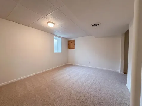932 Jefferson Avenue Saint Paul MN 55102
