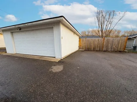 932 Jefferson Avenue Saint Paul MN 55102