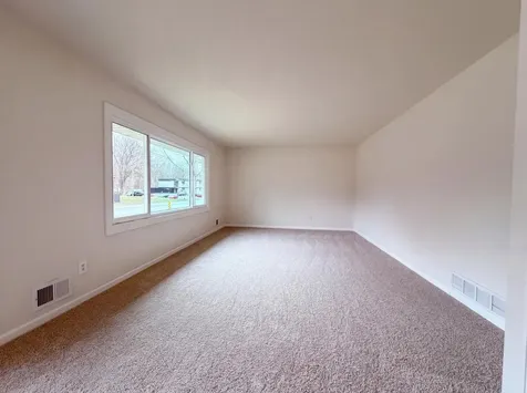 932 Jefferson Avenue Saint Paul MN 55102
