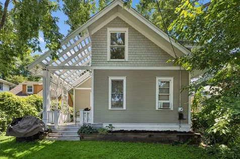 2003 Goodrich Avenue Saint Paul MN 55105