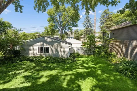 2003 Goodrich Avenue Saint Paul MN 55105