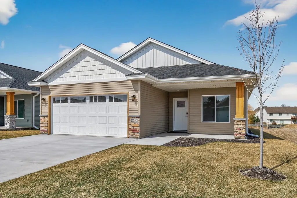 25850 Emerson Court Wyoming MN 55092