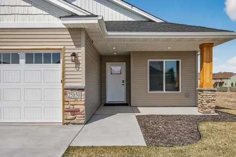 25850 Emerson Court Wyoming MN 55092