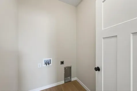 25850 Emerson Court Wyoming MN 55092