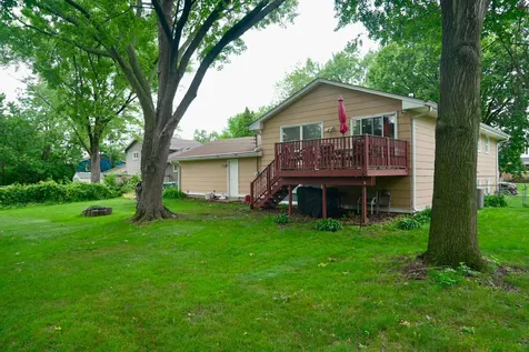 7018 James Avenue N Brooklyn Center MN 55430
