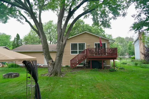 7018 James Avenue N Brooklyn Center MN 55430