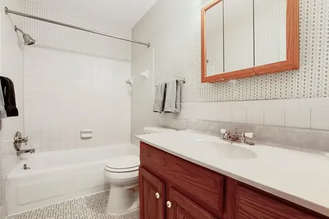 4045 Hodgson Road Shoreview MN 55126