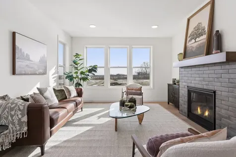 18537 Ifton Way Lakeville MN 55044