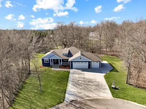 5201 Colonial Court NE Alexandria MN 56308