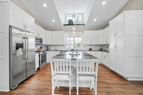 5201 Colonial Court NE Alexandria MN 56308