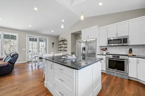 5201 Colonial Court NE Alexandria MN 56308