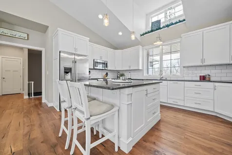 5201 Colonial Court NE Alexandria MN 56308