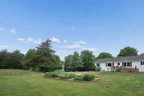2048 Division Street E Buffalo MN 55313