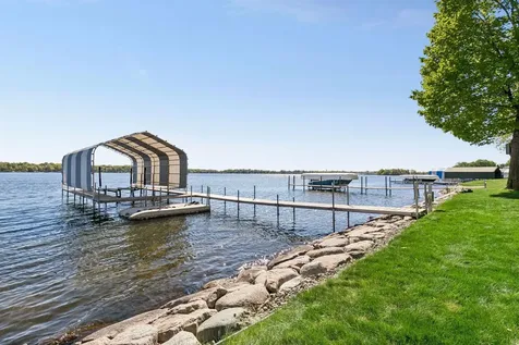1748 Shorewood Lane Mound MN 55364