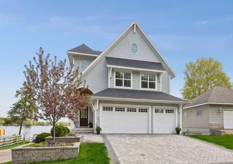 1748 Shorewood Lane Mound MN 55364