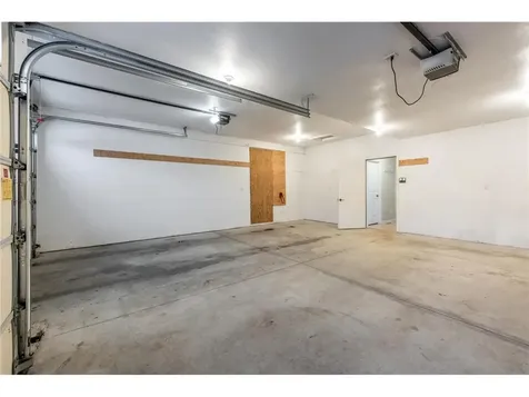 826 N Mckay Avenue NE Alexandria MN 56308