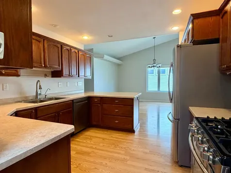 826 N Mckay Avenue NE Alexandria MN 56308