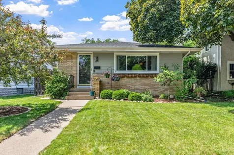 3911 Upton Avenue N Minneapolis MN 55412
