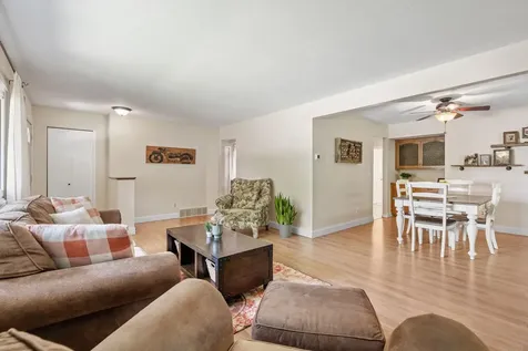 3911 Upton Avenue N Minneapolis MN 55412