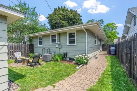 3911 Upton Avenue N Minneapolis MN 55412