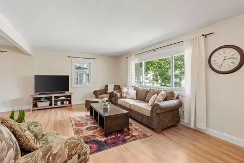 3911 Upton Avenue N Minneapolis MN 55412