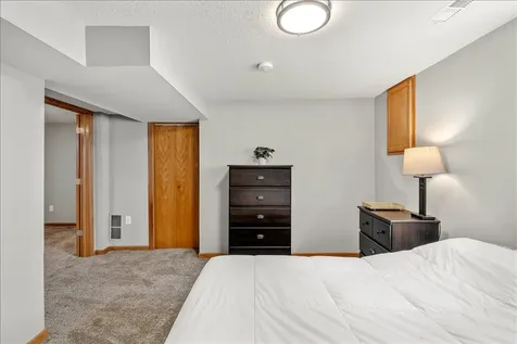 36 Western Terrace Golden Valley MN 55426