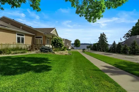 1329 S Oak Street Lake City MN 55041