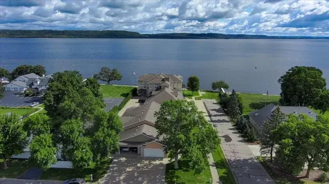 1329 S Oak Street Lake City MN 55041