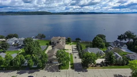 1329 S Oak Street Lake City MN 55041