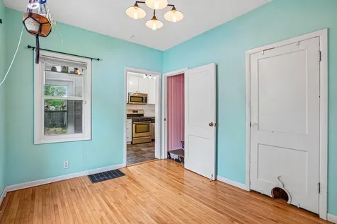 1694 Ivy Avenue E Saint Paul MN 55106
