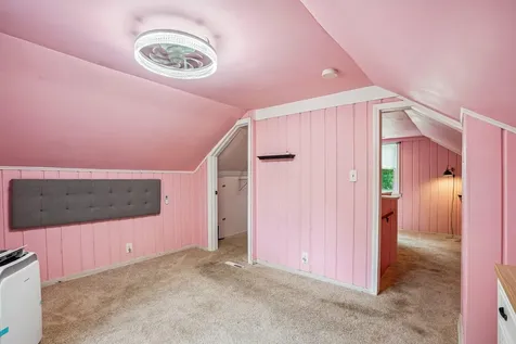 1694 Ivy Avenue E Saint Paul MN 55106