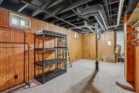 1694 Ivy Avenue E Saint Paul MN 55106