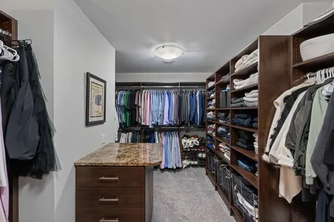 215 10th Avenue S Minneapolis MN 55415