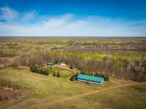 41273 Swede Alley Hinckley MN 55037