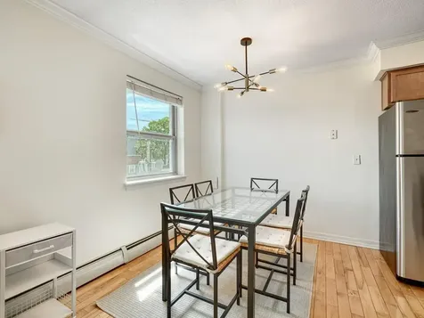 2727 W 43rd Street Minneapolis MN 55410