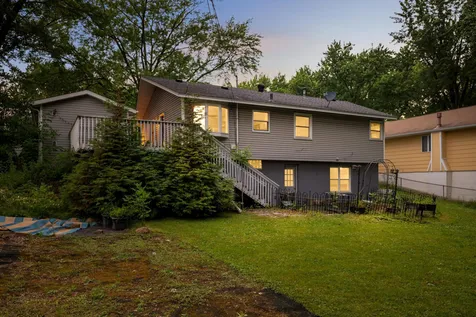 5306 Quebec Avenue N New Hope MN 55428