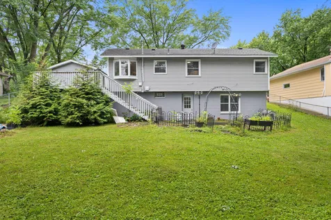 5306 Quebec Avenue N New Hope MN 55428