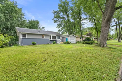 5306 Quebec Avenue N New Hope MN 55428
