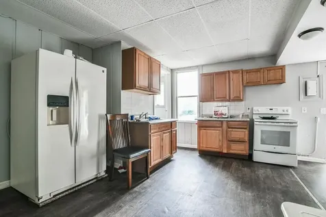 202 Main Street E Norwood Young America MN 55397