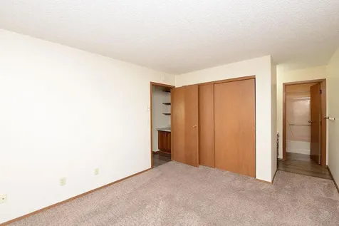 3211 15th Avenue S Fargo ND 58103