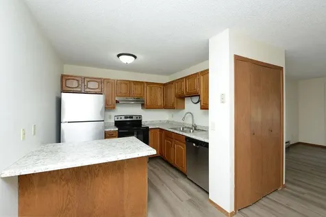 3211 15th Avenue S Fargo ND 58103