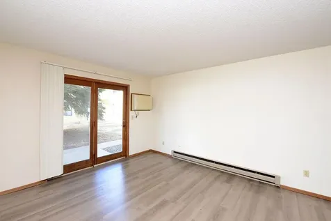 3211 15th Avenue S Fargo ND 58103