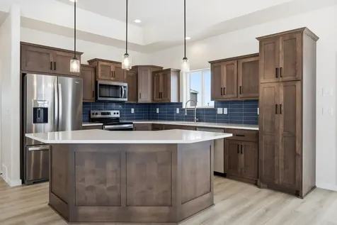 7494 Eagle Pointe Drive S Fargo ND 58104