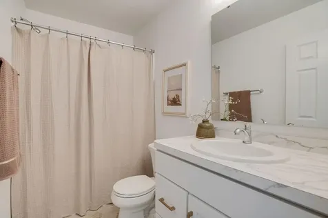 2517 36th Avenue S Moorhead MN 56560