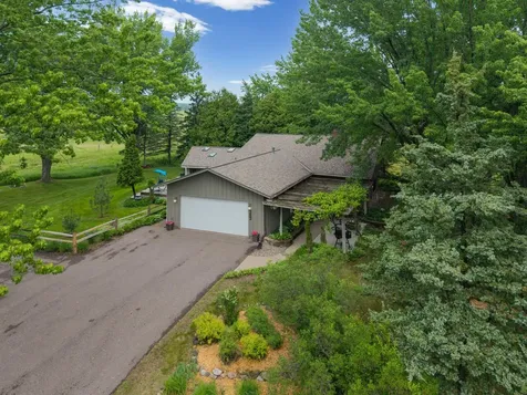 282 Croixview Drive S Afton MN 55001