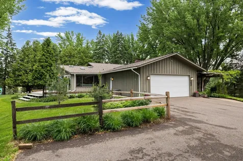 282 Croixview Drive S Afton MN 55001