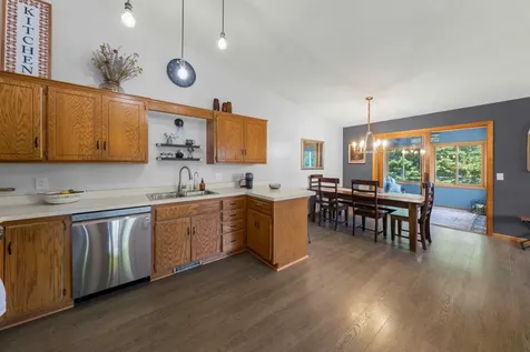 14808 Lower Endicott Way Apple Valley MN 55124