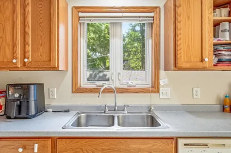 1077 26th Avenue SE Minneapolis MN 55414