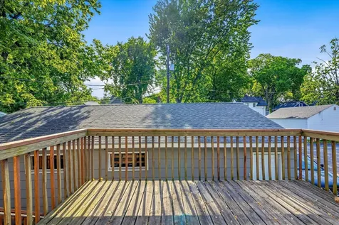 1077 26th Avenue SE Minneapolis MN 55414