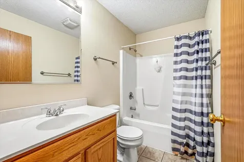 1077 26th Avenue SE Minneapolis MN 55414